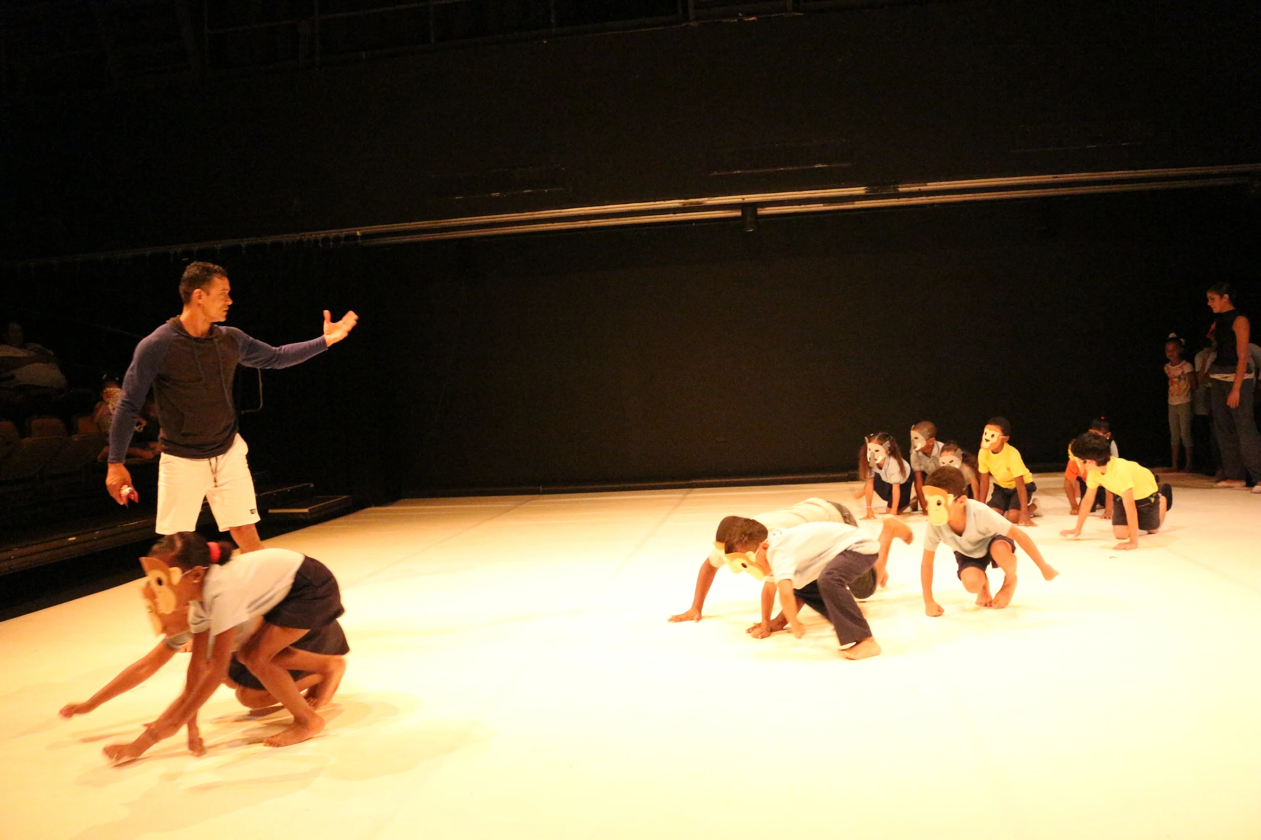 Esc. Llorens Torres 2.JPG