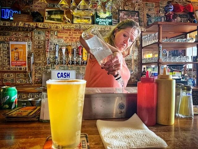 SKI INN BARTENDER AT BOMBAY BEACH

#bombaybeach #bartender #bar #divebar #mangobeer #saltonsea #socal #shootermag #myspc #inthemoment #shotoniphone #mobilephotography #natgeo #natgeotravel #natgeotravelpic #natgeoyourshot #travel #portraitphotography