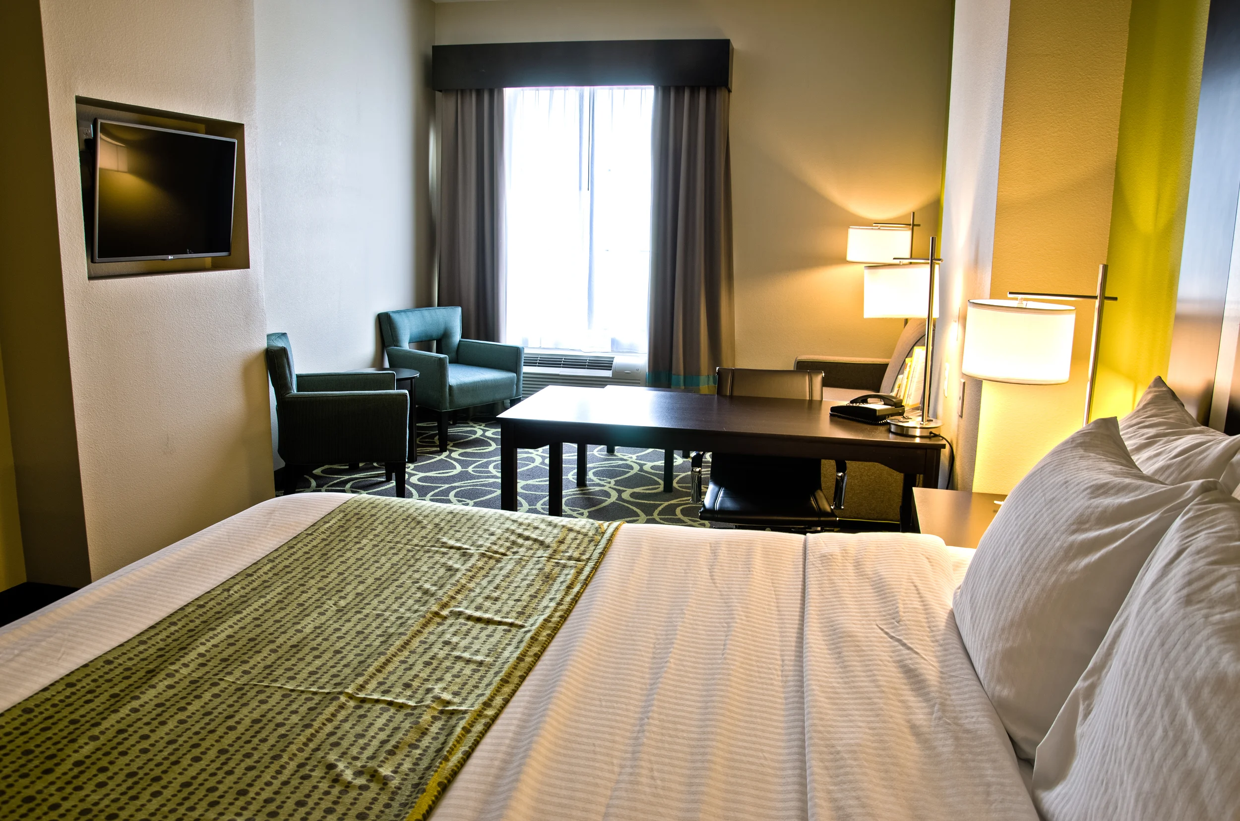 Single_Room_HDR.jpg