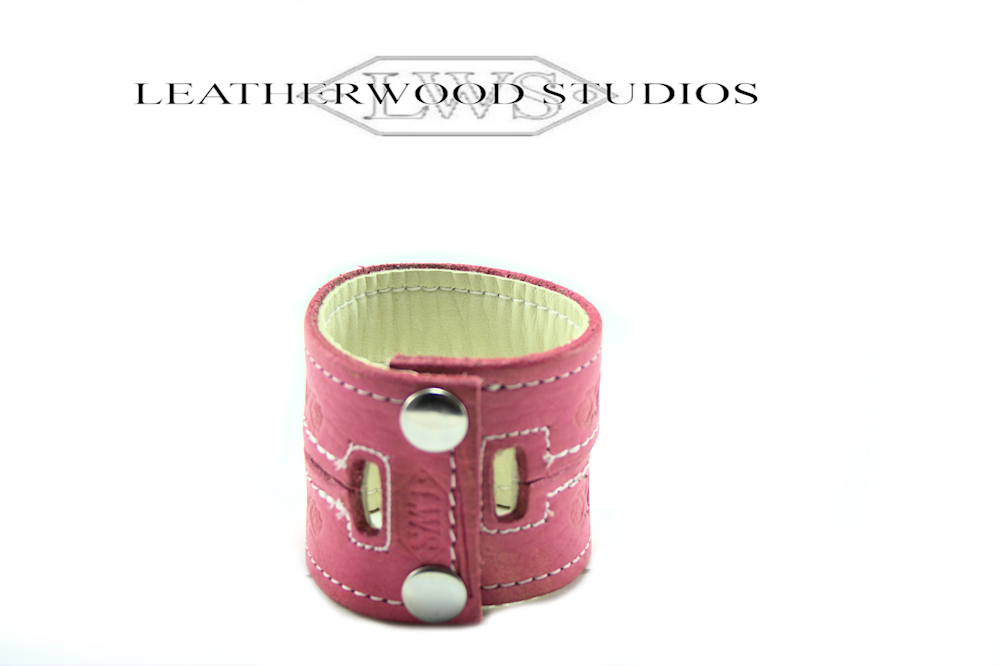 luxury pink white rolled small.png