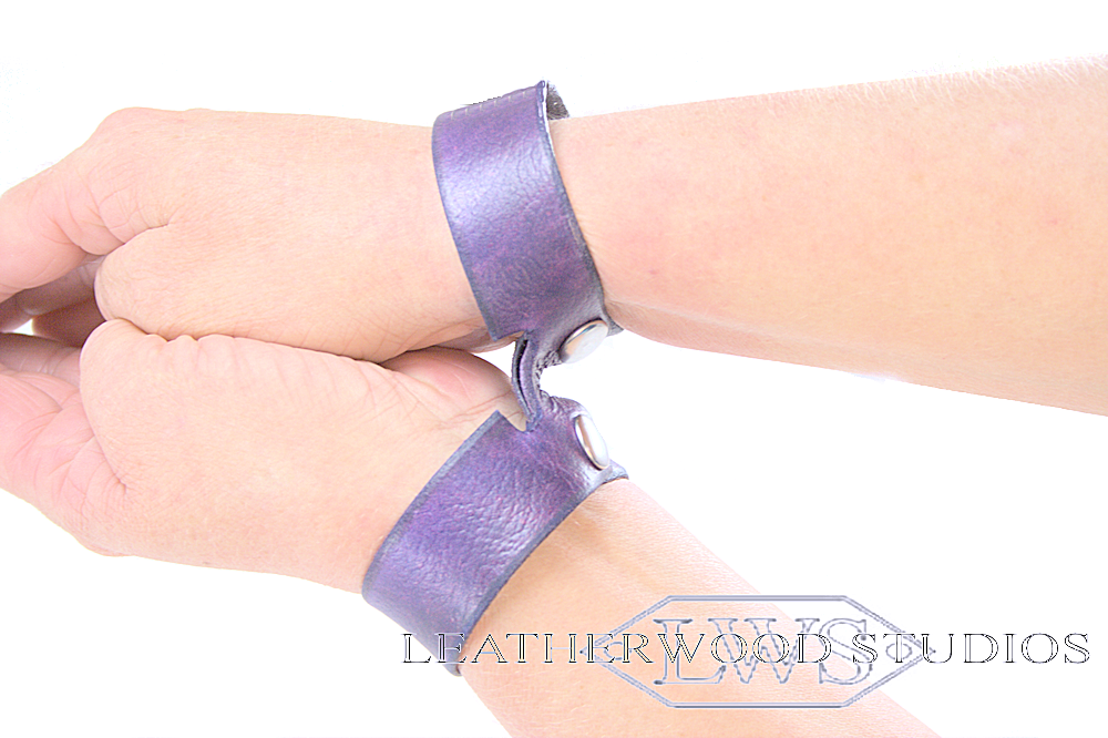 purple binder cuffed.png