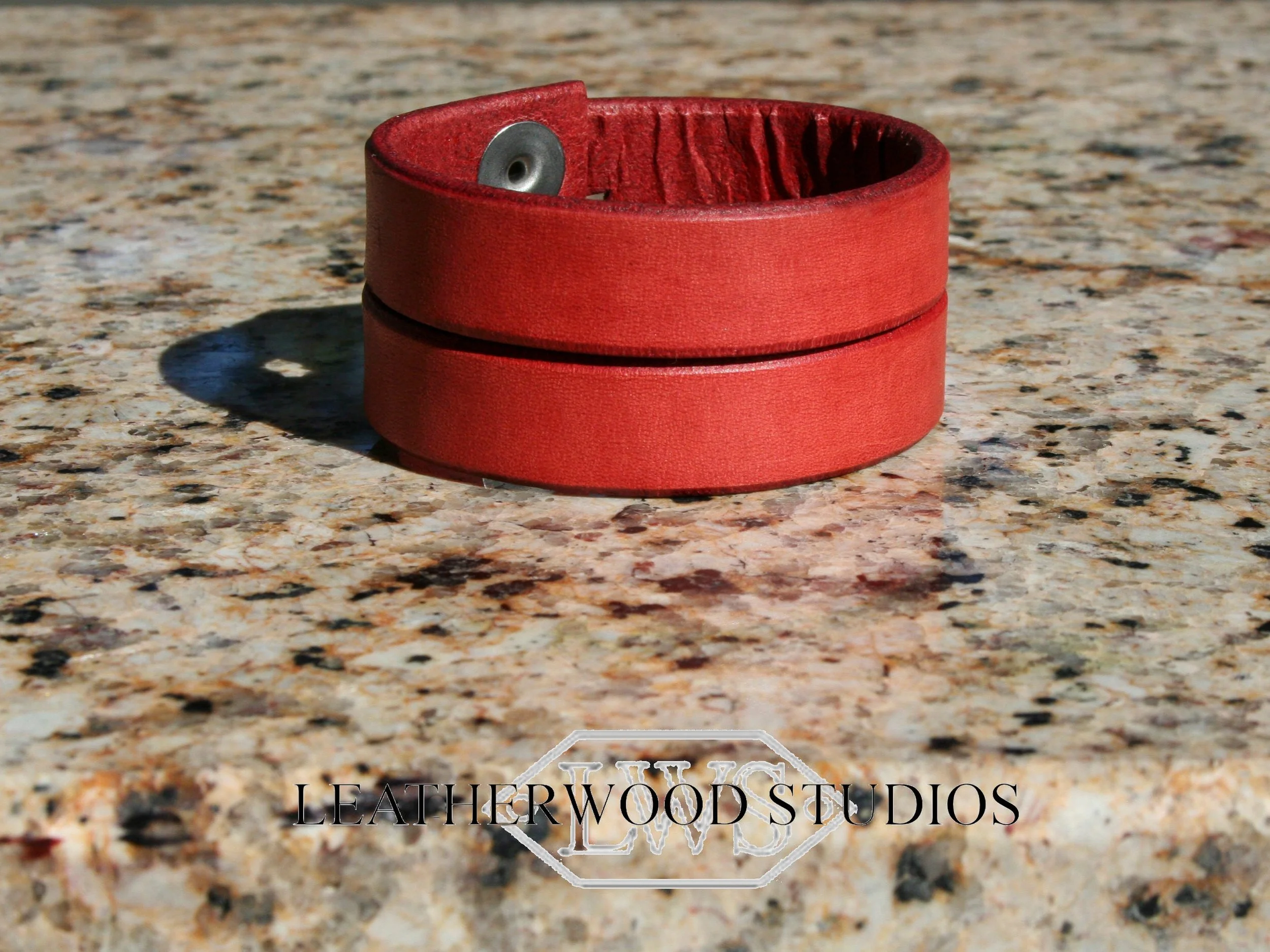 https://i.etsystatic.com/11591987/r/il/821dac/1282741992/il_fullxfull.1282741992_lfgj.jpg