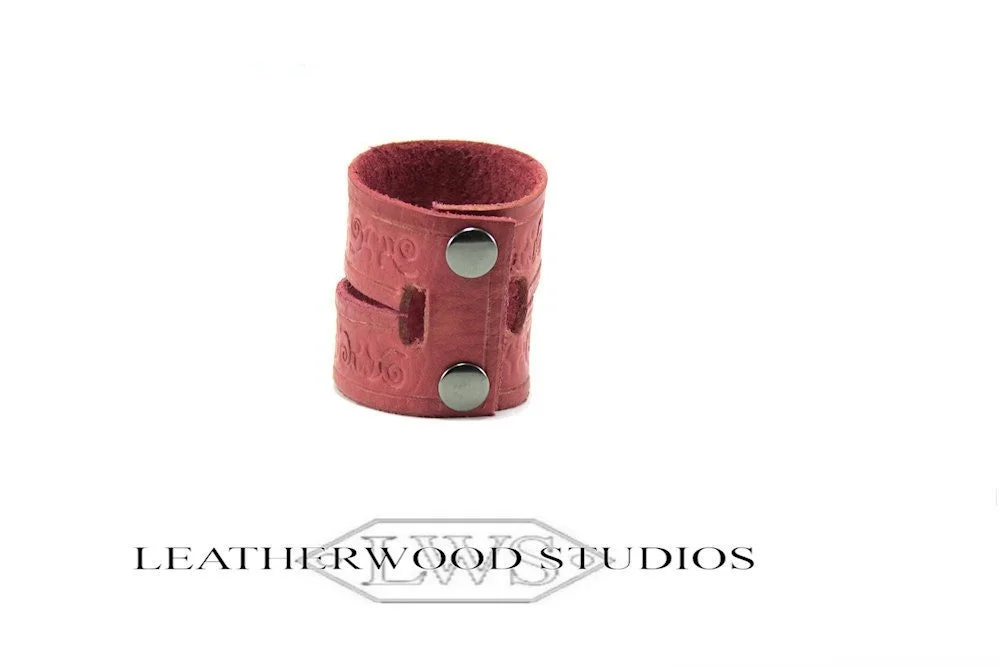 https://i.etsystatic.com/11591987/r/il/91b028/1090297581/il_fullxfull.1090297581_jcdv.jpg