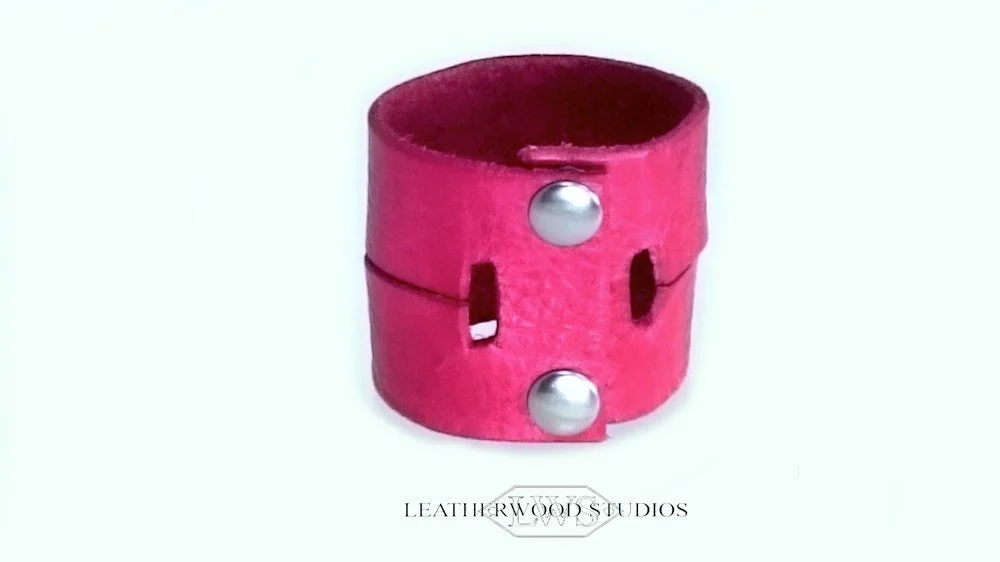 https://i.etsystatic.com/11591987/r/il/b18a3d/1004300301/il_fullxfull.1004300301_ggjz.jpg