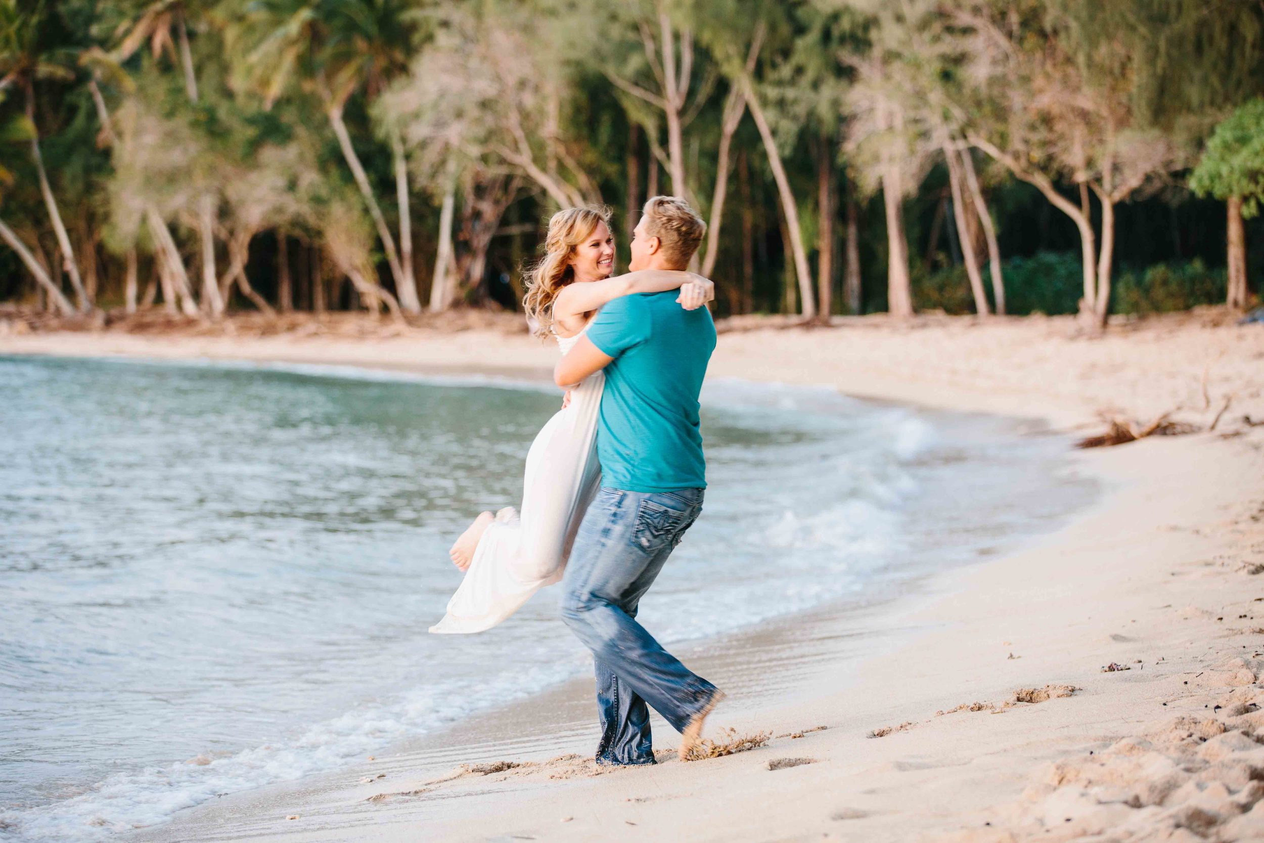 Romantic Couple Photography at the Beach