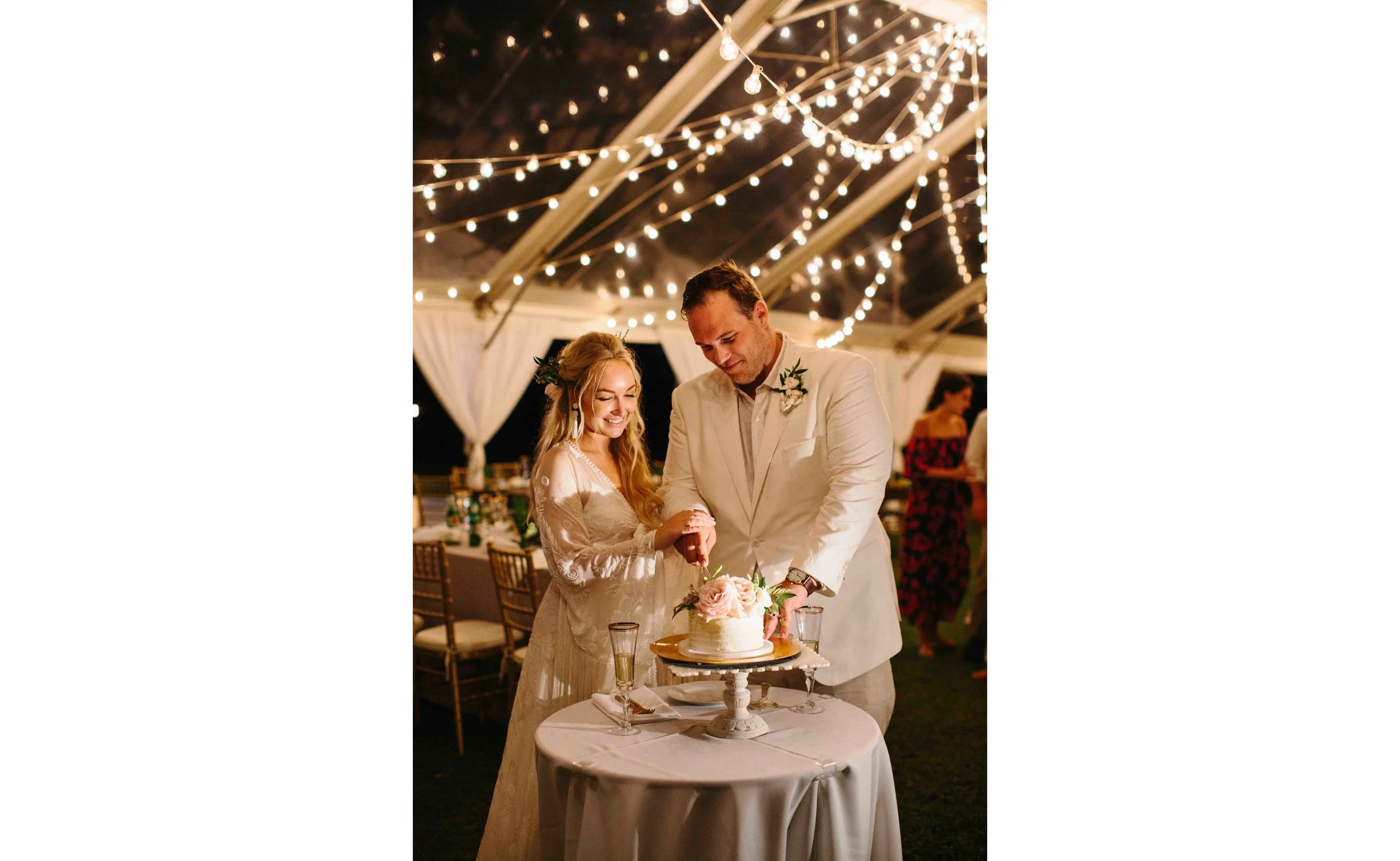 Oahu Wedding Photography of Cake Cutting