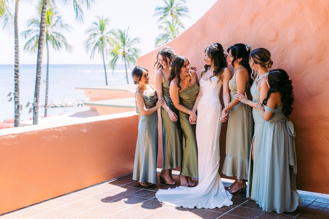 Nothing but love, laughter, and blue skies with the girls 🌴
. 
Bride @krispytender 
Venue @royal_hawaiian
Wedding Planner @esselleweddings
Hair &amp; Makeup @revealhairandmakeup
Photography @absolutelylovedphoto