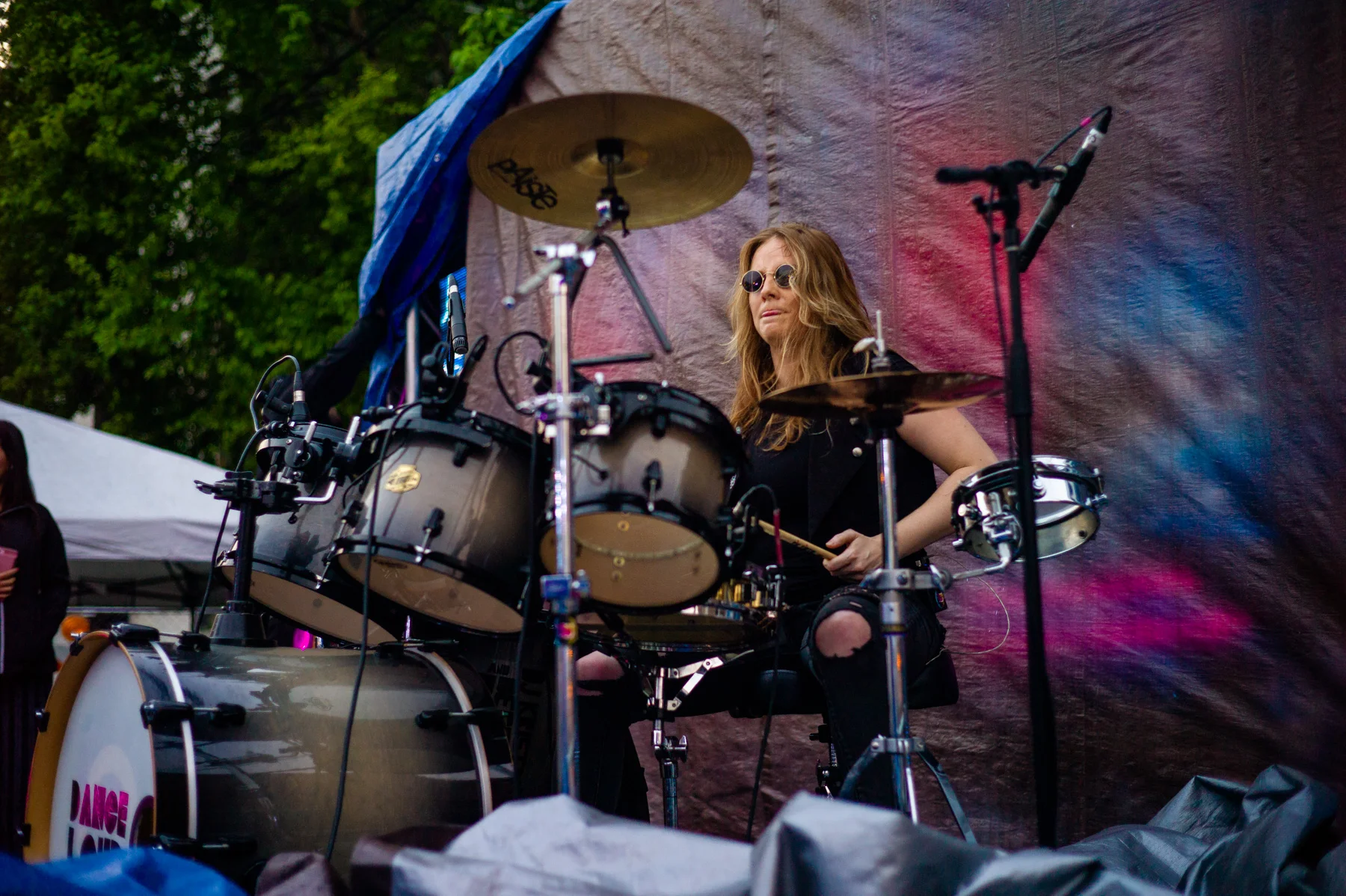Badass girl drummer solo onstage