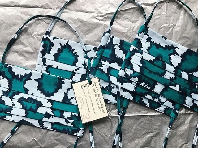 During these uncertain times it&rsquo;s been so inspiring to see my fellow designer/sewing loving friends unite in the effort to create reusable fabric masks for friends, family, and most importantly first responders and medical professionals. It&rsq