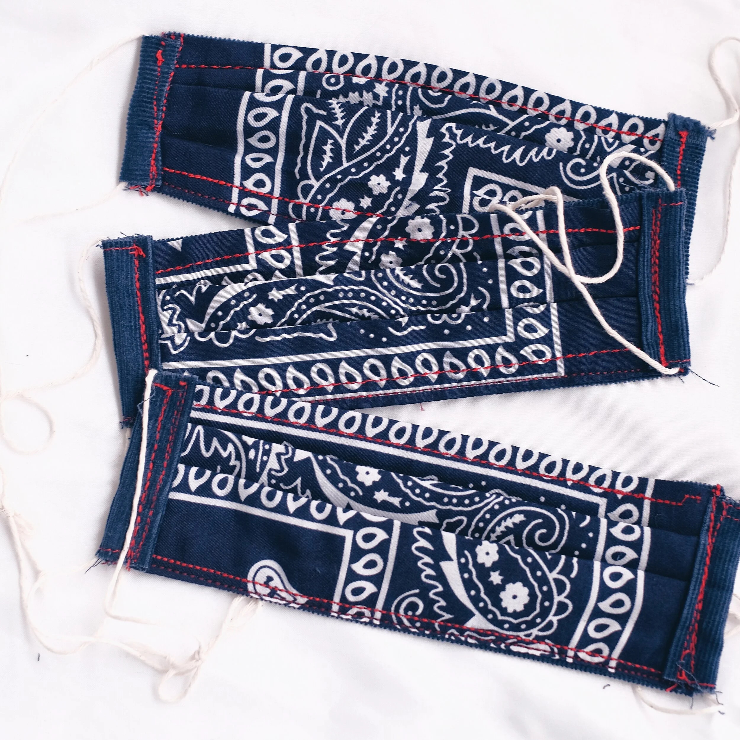 AC02C8B4-C7BC-4405-8807-001C465688F2