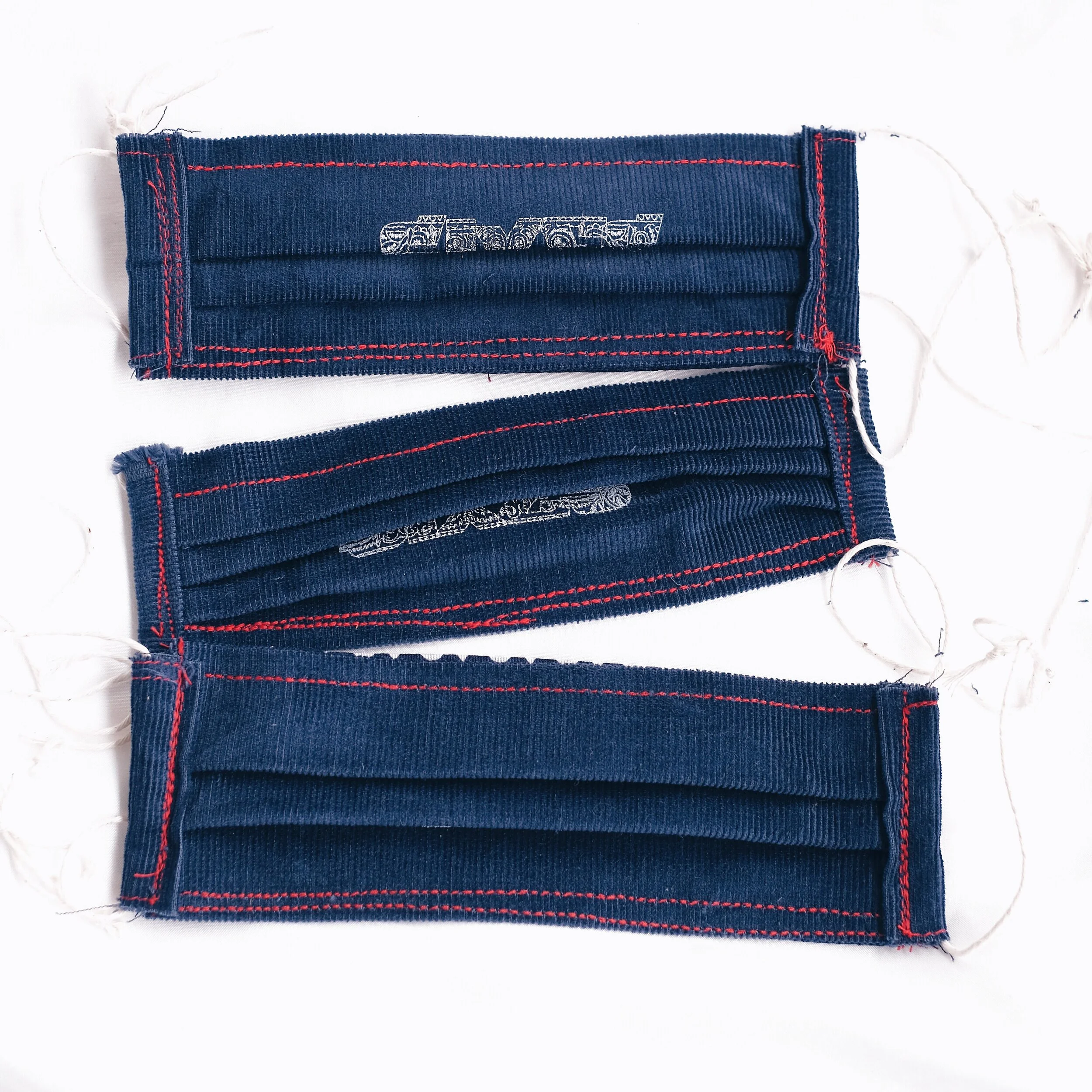 4C1F6A0D-D18C-4C4E-94D8-C4477CF19202