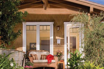 Design OC Contemporary-Craftsman-Style-Home-768x433.jpeg