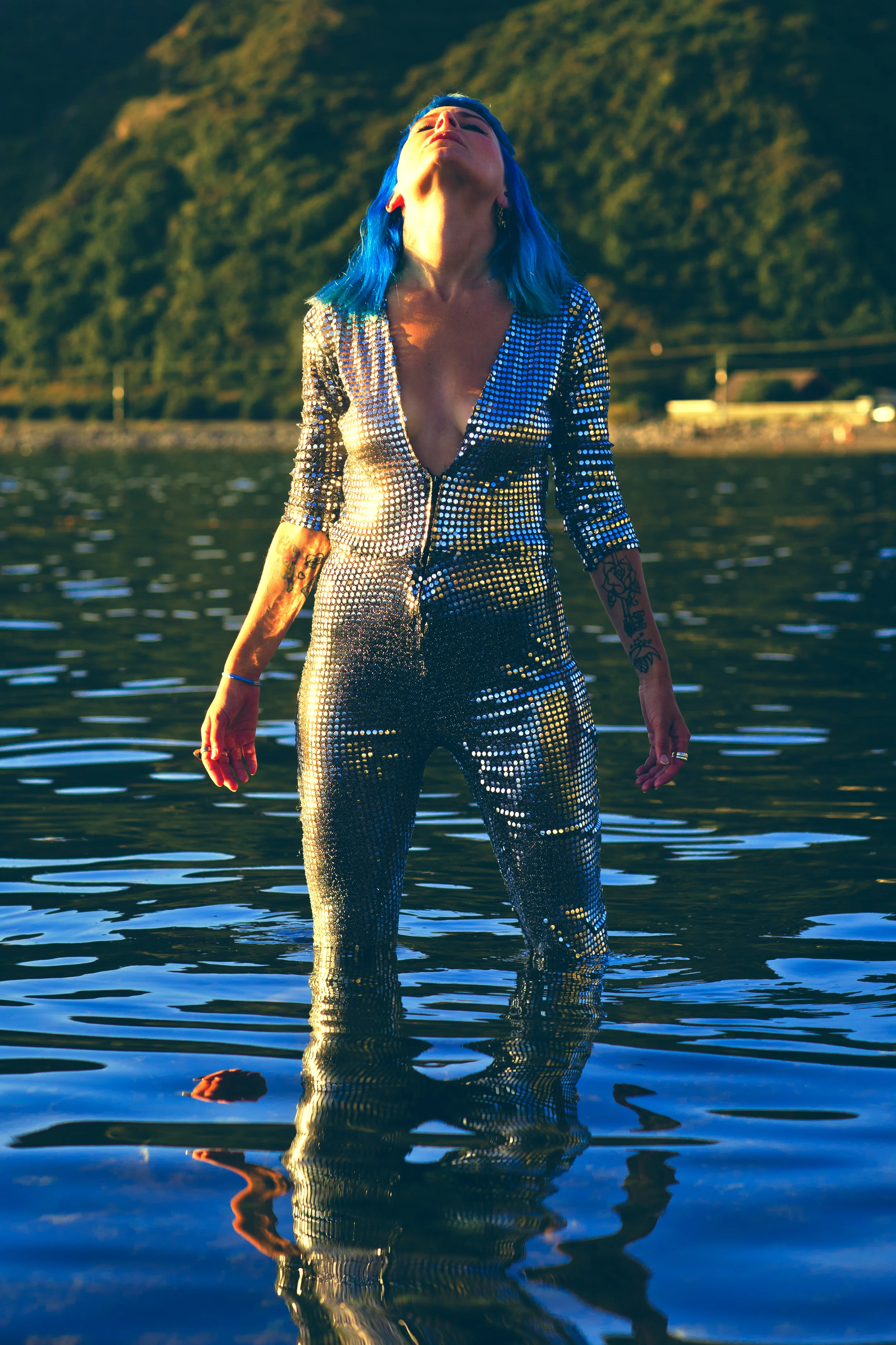 bluebanshee-2886 copy.jpg