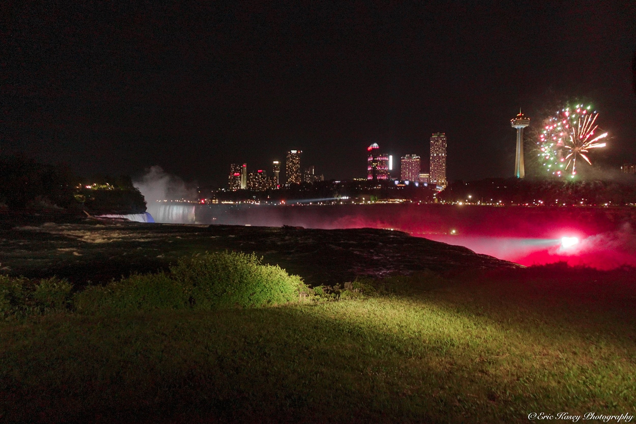 Niagara Falls at Night on May 29th, 2023 (10).jpeg