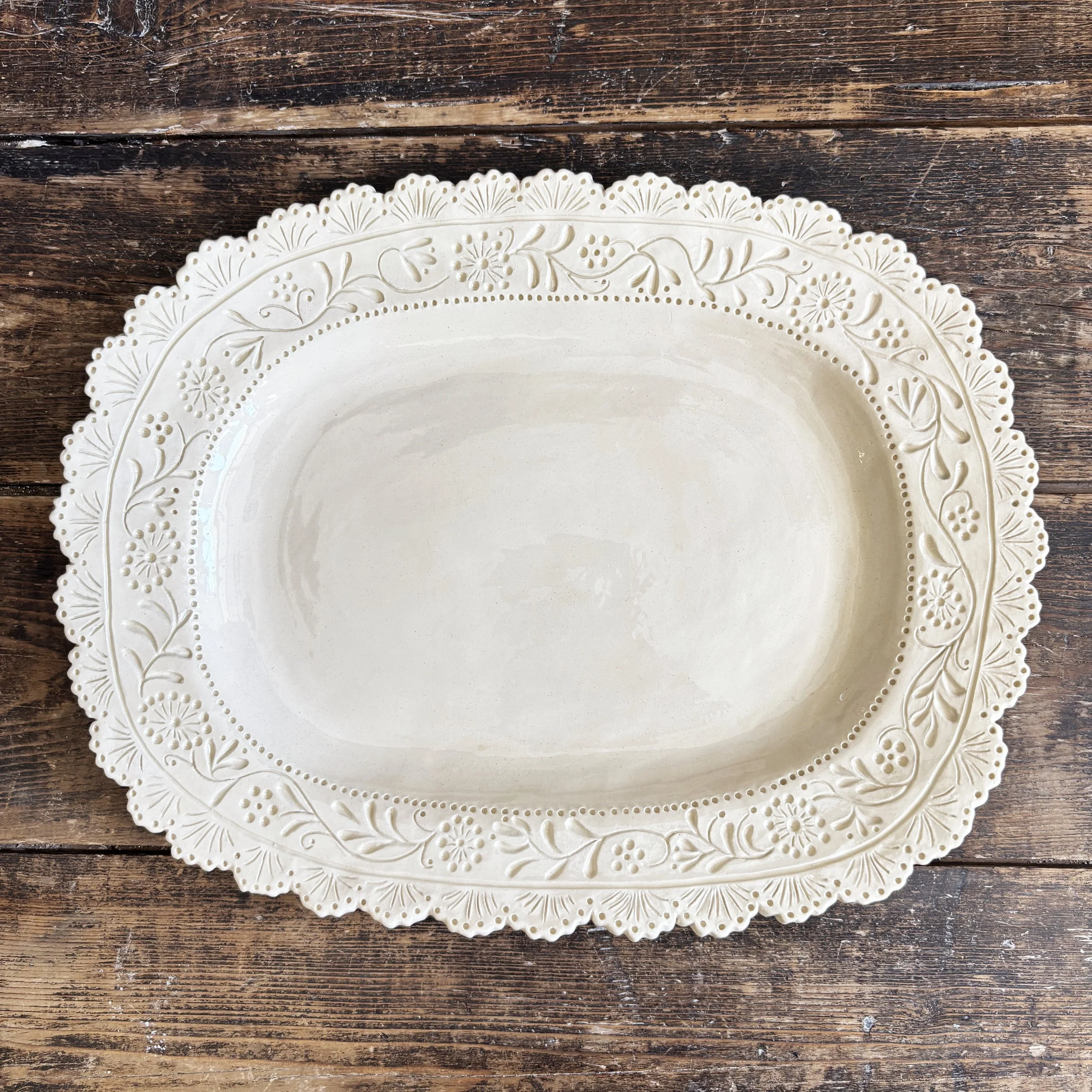Lace Trim Platter