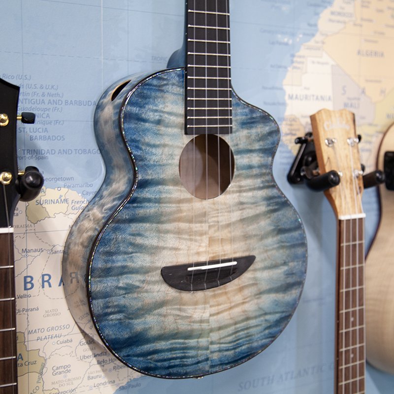 L.Luthier-Ocean-Tenor-Electro-Ukulele-1.jpg