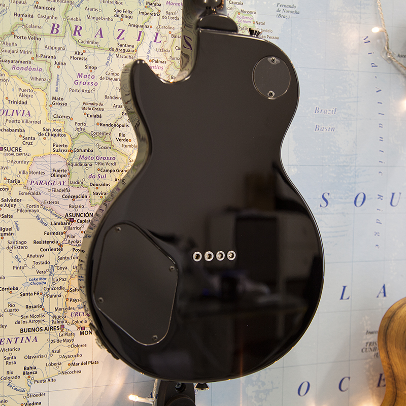 Risa-Les-Paul-Electro-Tenor-Ukulele-C.jpg