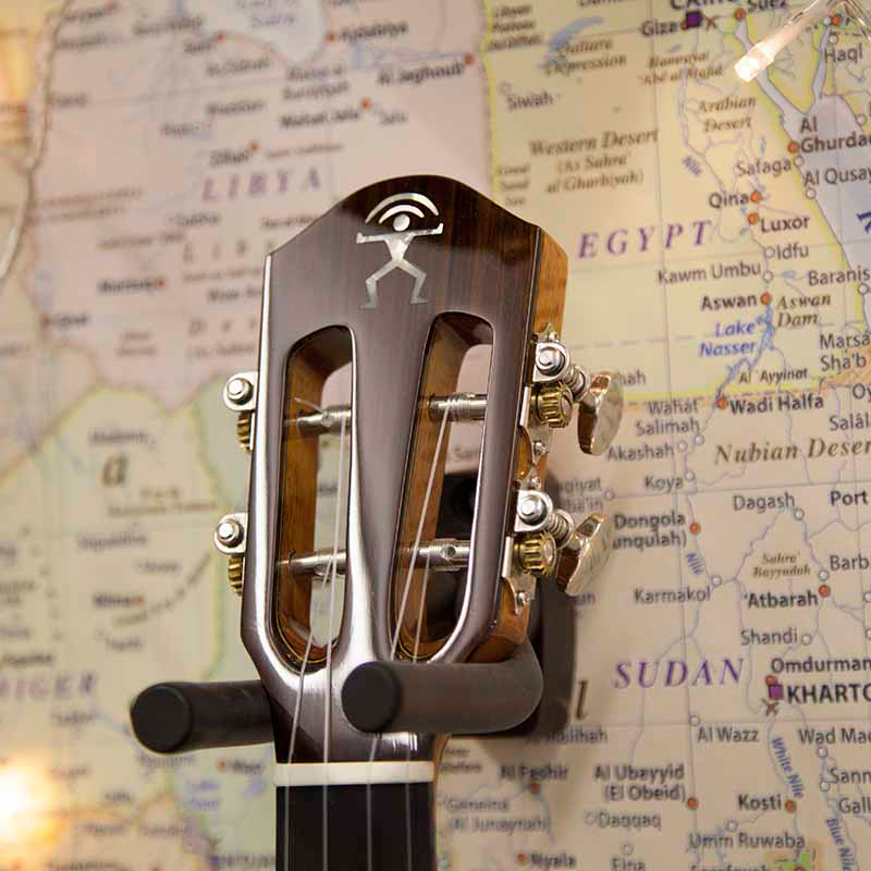 aNueNue-ARC-Redwood-Custom-Tenor-Ukulele-head.jpg