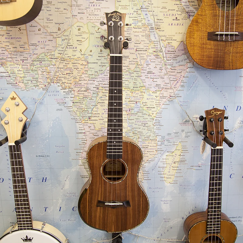 Snail-SR-05T-Tenor-Ukulele-MAIN.jpg