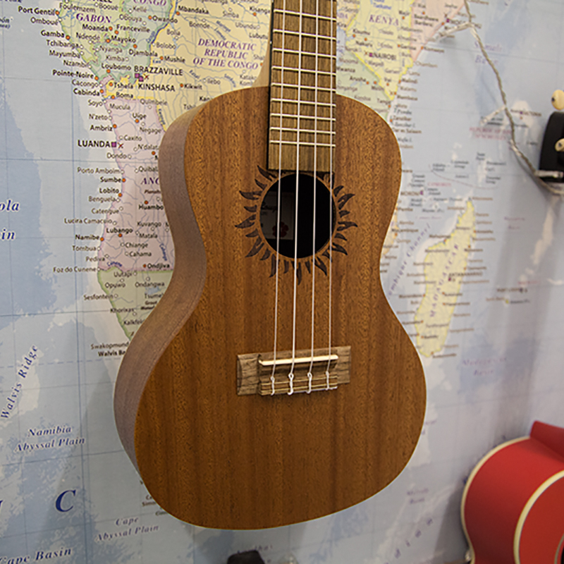 Baton Rouge V2-C Concert Ukulele 1.jpg