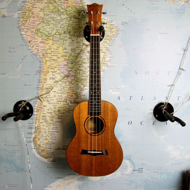 snail-ukt-518e-tenor-ukulele-1.jpg
