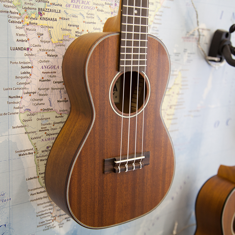 Ohana-CK-35-Concert-Ukulele-2.jpg