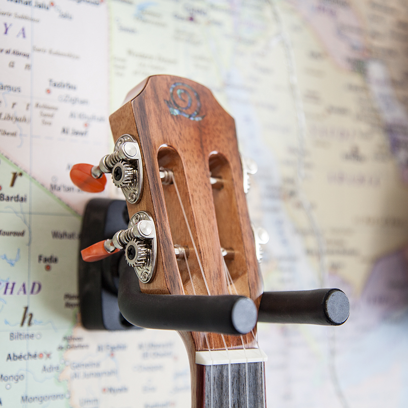 Snail-S60C-All-Solid-Concert-Ukulele-1.jpg