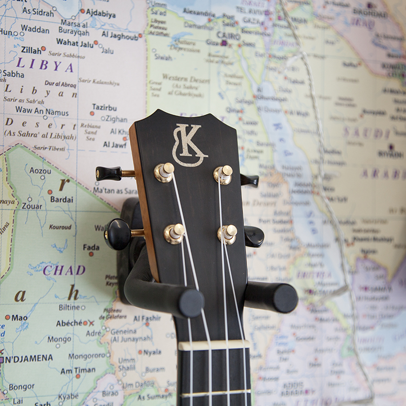 Kanile'a-E-Silk-Concert-Ukulele-1.jpg