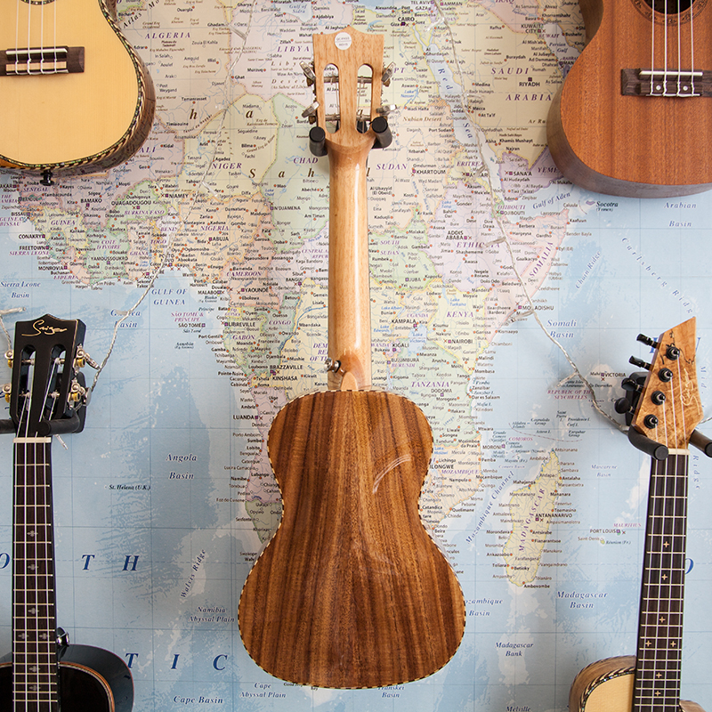 Smiger-ARS-13-Solid-Top-Concert-Ukulele-3.jpg