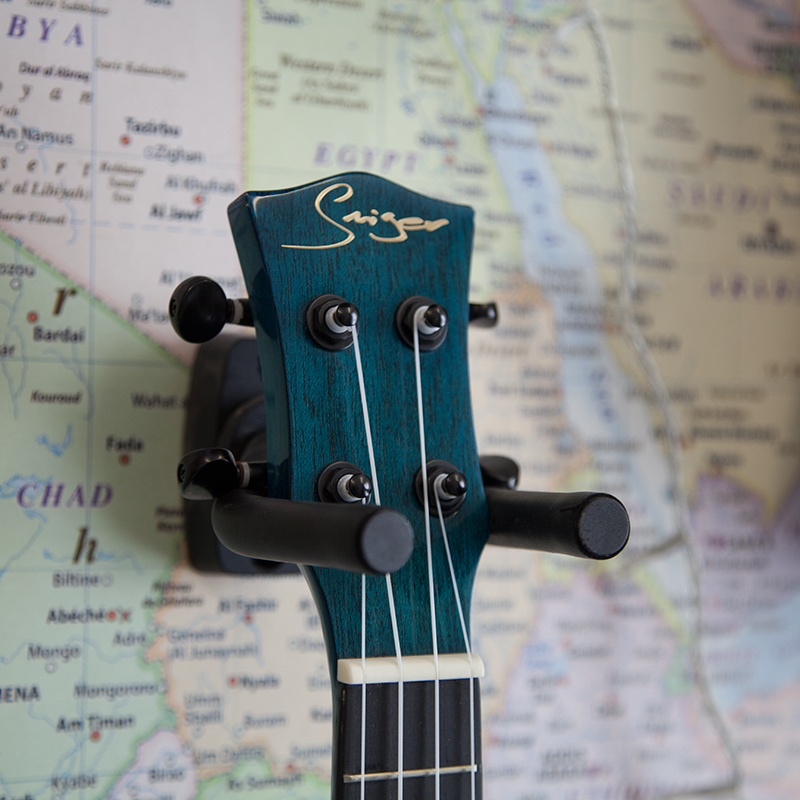Smiger-SS14-BL-Blue-Concert-Ukulele-1.jpg