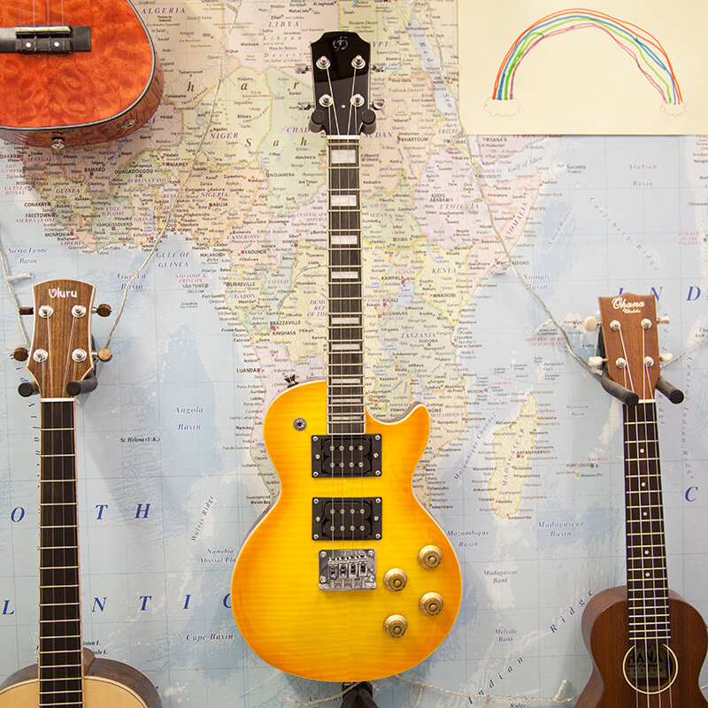 Flight-Centurion-Electro-Tenor-Ukulele-Sunburst.jpg