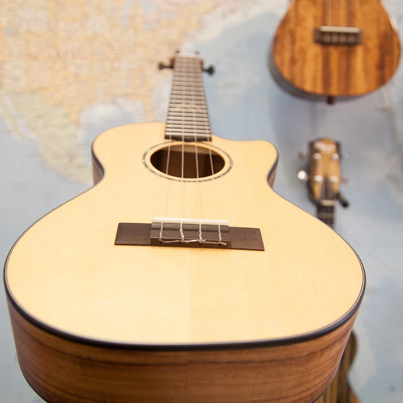 Uma UK-16ST Solid Spruce Top Tenor Ukulele — World of Ukes