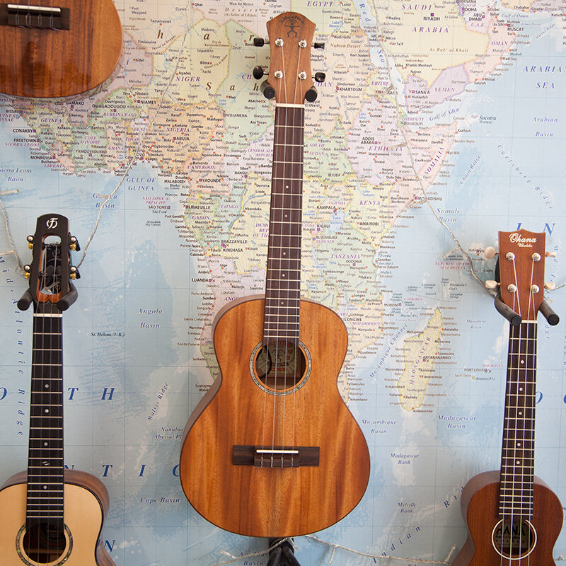aNueNue T3-E Solid Mahogany Top Electro Tenor Ukulele