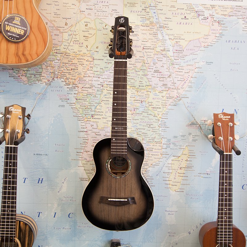 Flight-Peter-Moss-Signature-Concert-Ukulele.jpg