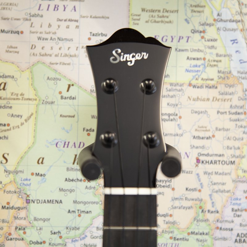 Singer-RT5R-CS-Cherry-Sunburst-Tenor-Ukulele-2.jpg