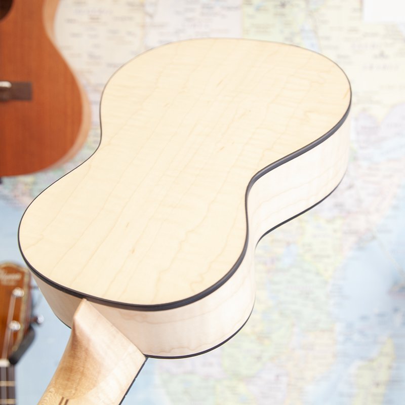 LoPrinzi-Maple-Super-Concert-Ukulele-5.jpg