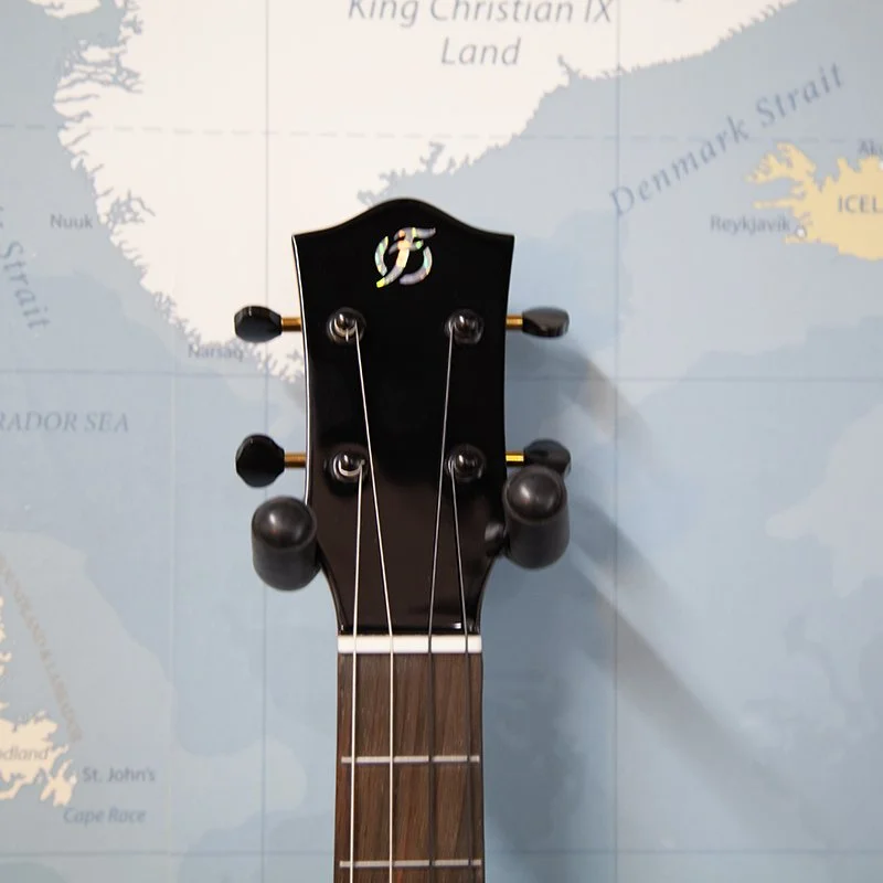 Flight-Aviator-Mango-Baritone-CE-Ukulele-2.jpg