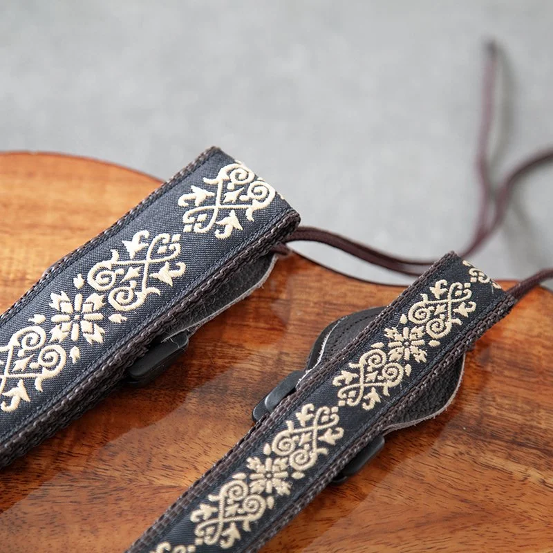 1-Black-Bronze-Celtic-Fleurs-Ukulele-Strap-a.jpg