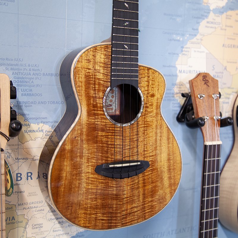 aNueNue-UT-3KR-Tenor-Ukulele-1.jpg