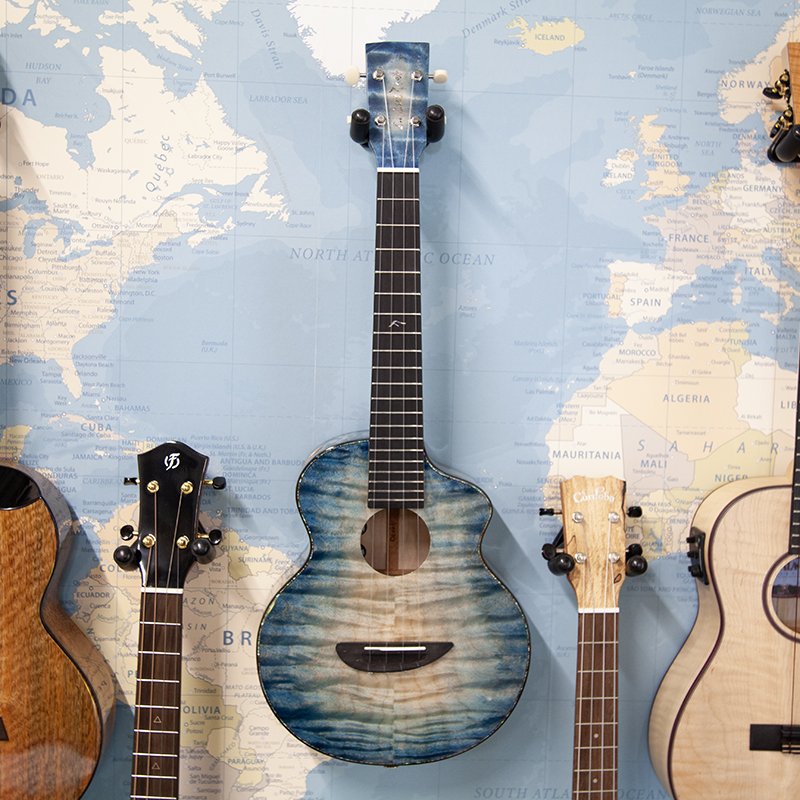 L.Luthier-Ocean-Tenor-Electro-Ukulele.jpg