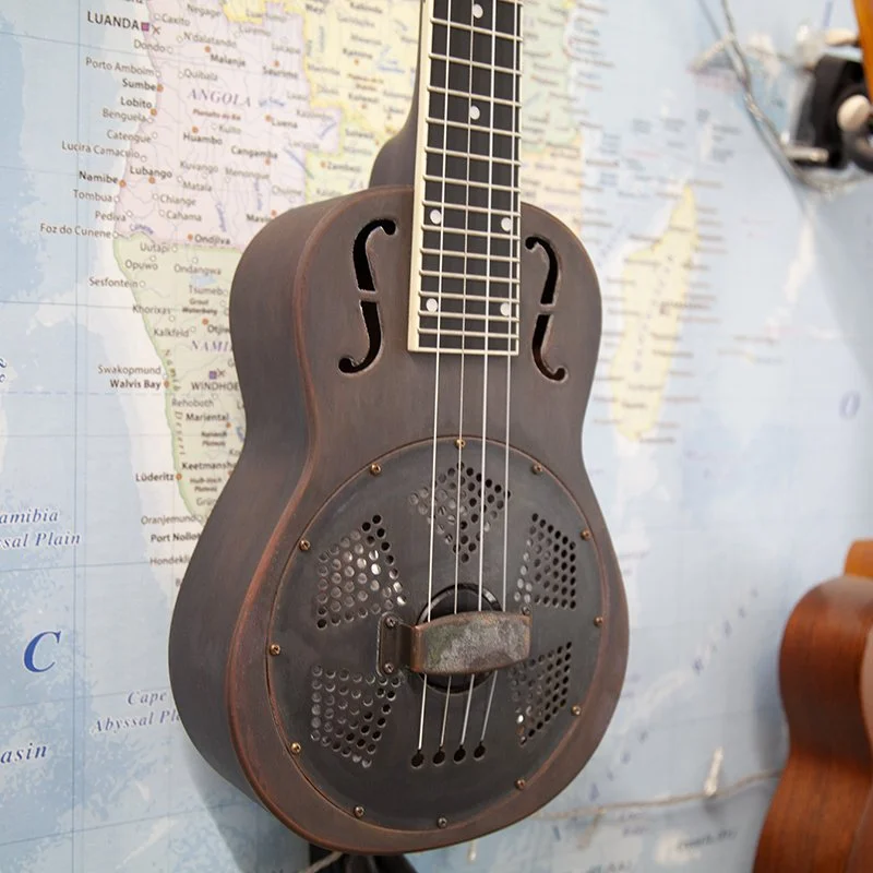 Kala-Baritone-Electro-Resonator-Ukulele-1.jpg