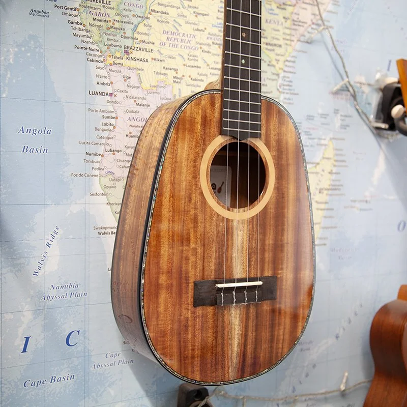 Uma-UK-30STP-Evo-Tenor-Pineapple-Ukulele-1.jpg