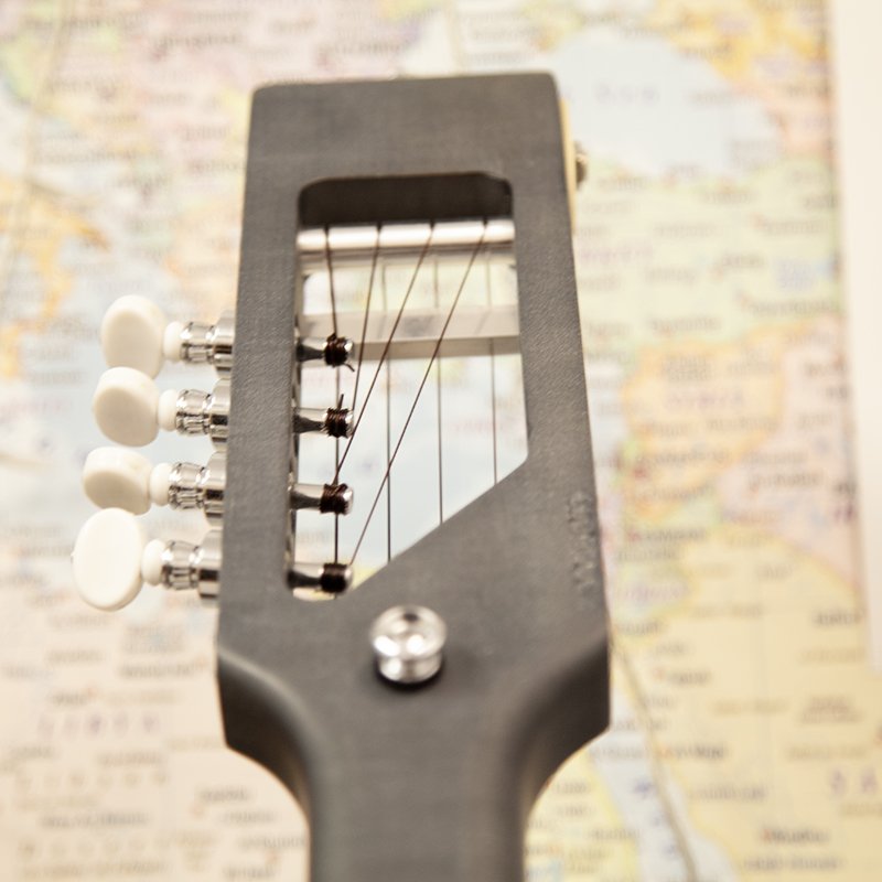 ukesolid-3.jpg
