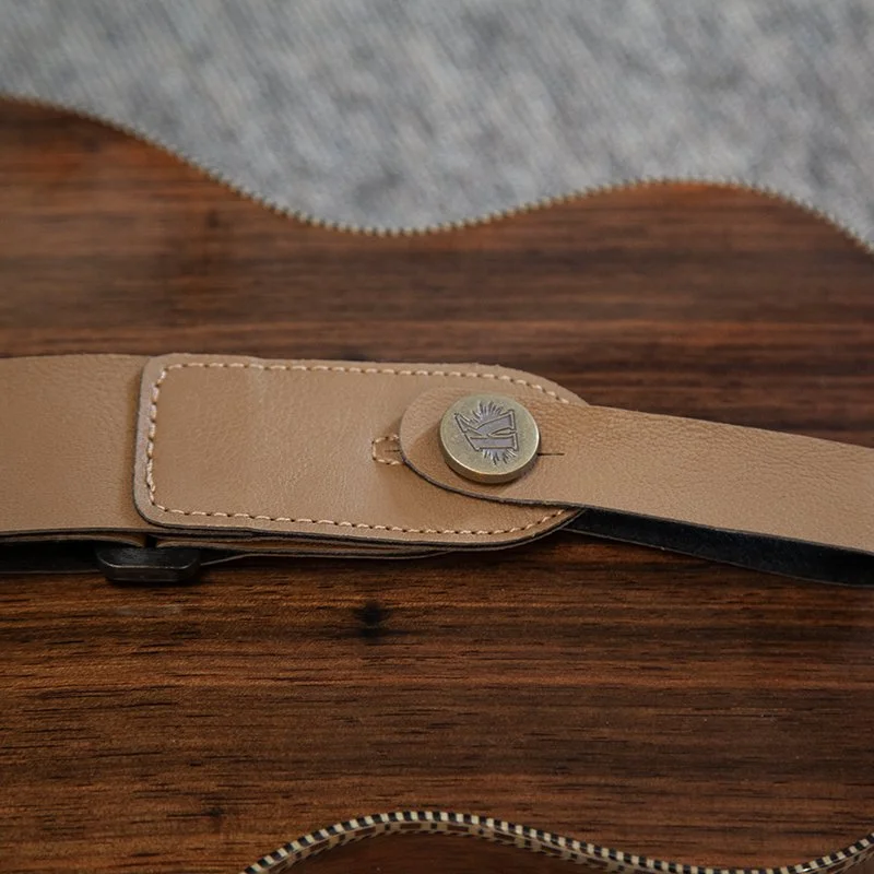 kala-Ukulele-strap-vegan-brown-1.jpg