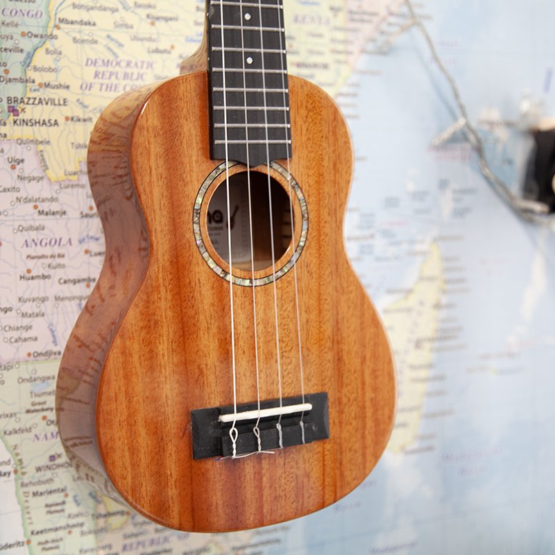 5ths-uma-soprano-ukulele-1.jpg