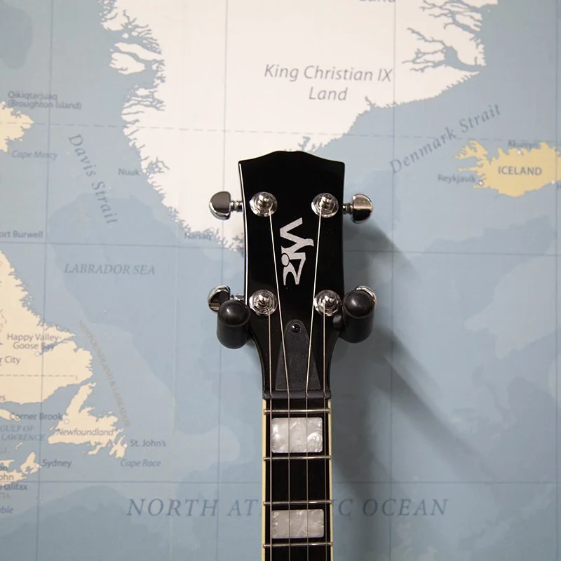 Risa-LP-Black-Tenor-Ukulele-2.jpg