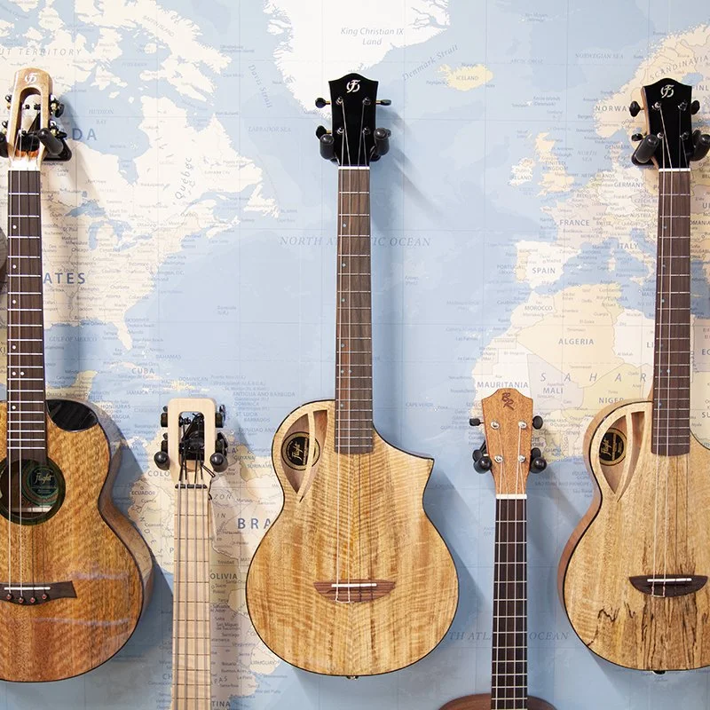 Flight-Aviator-Mango-Baritone-CE-Ukulele.jpg