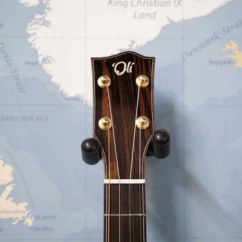 Oli-L2-BSMR-Spruce-Myrtle-Baritone-Ukulele-2.jpg