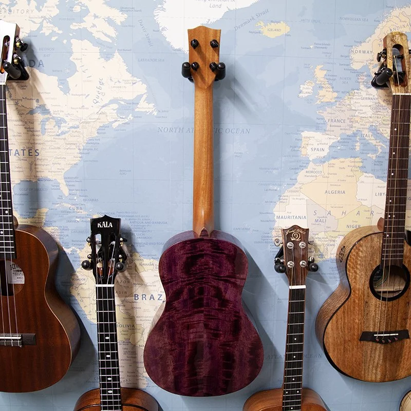 Oli-L1-SP-BMG-P-Purple-Baritone-Ukulele-3.jpg
