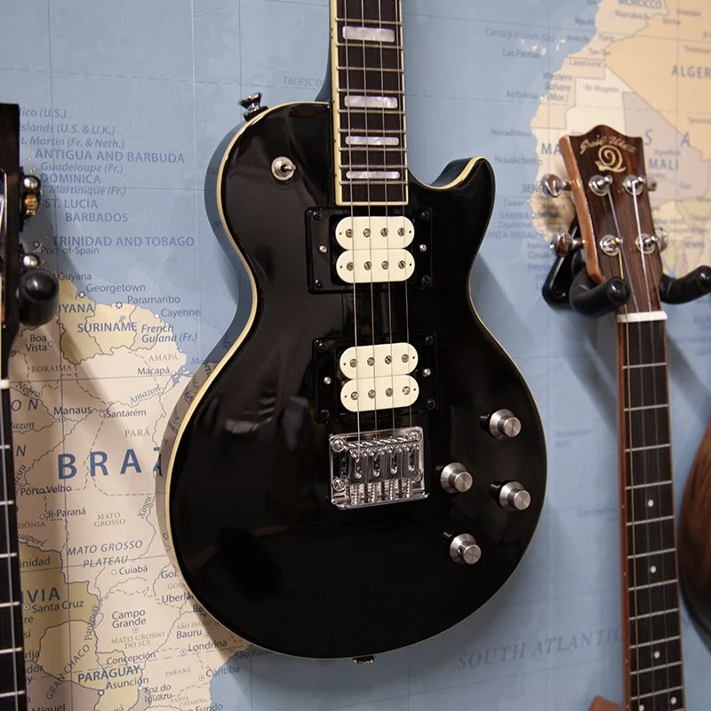 Risa-LP-Black-Tenor-Ukulele-1.jpg